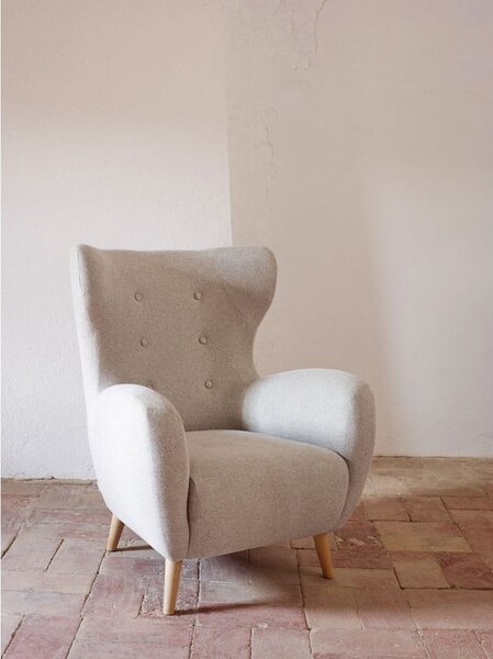 Beżowy fotel typu uszak Patio – Kave Home