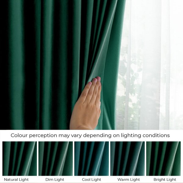 Ciemnozielona aksamitna zasłona częściowo zaciemniająca (dimout) 140x245 cm Eyelets – Restilo