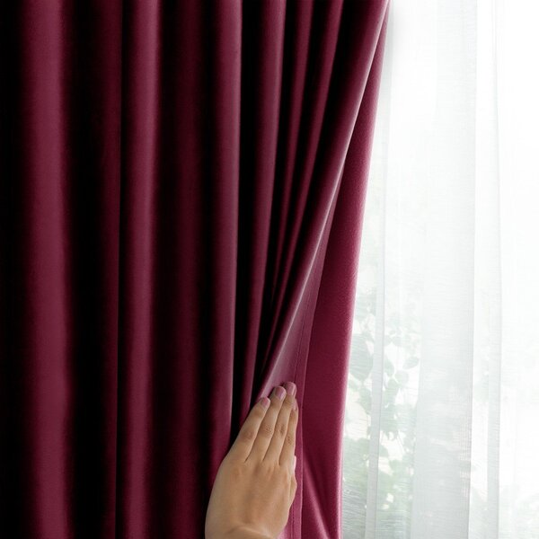 Bordowa aksamitna zasłona częściowo zaciemniająca (dimout) 140x245 cm Pleat – Restilo