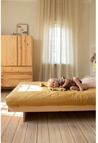 Naturalne łóżko dwuosobowe z litego drewna sosnowego 160x200 cm Kanso – Karup Design