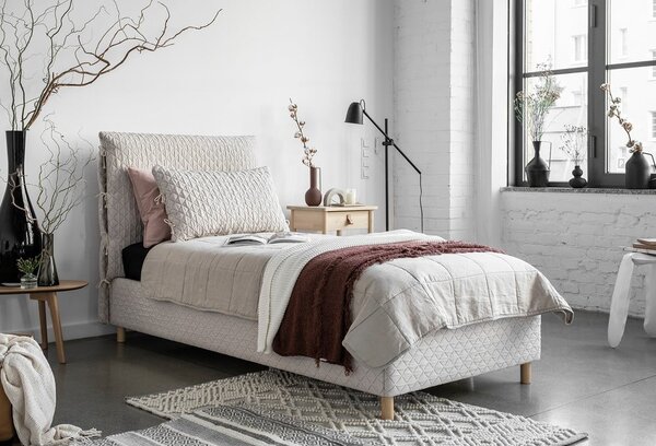 Beżowe tapicerowane łóżko jednoosobowe ze stelażem 90x200 cm Sleepy Luna – Miuform