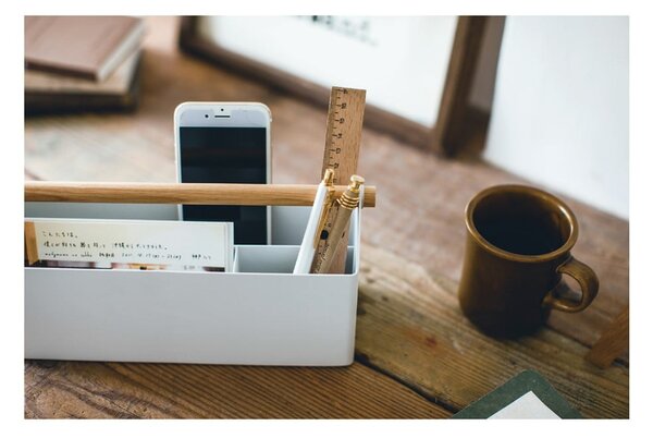 Metalowy organizer na artykuły papiernicze Tosca – YAMAZAKI