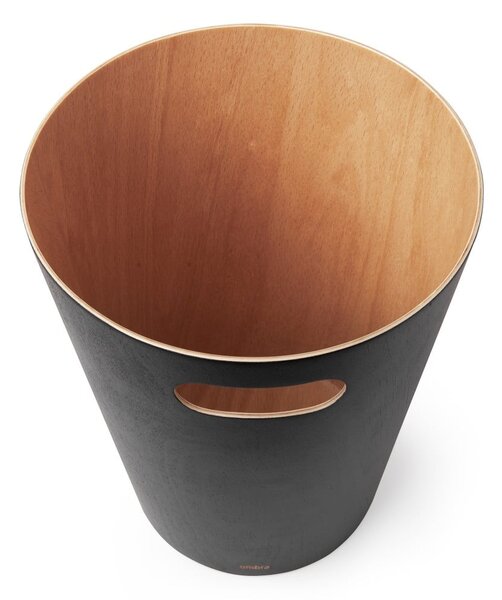Czarny biurowy kosz na śmieci 7,5 l Woodrow – Umbra