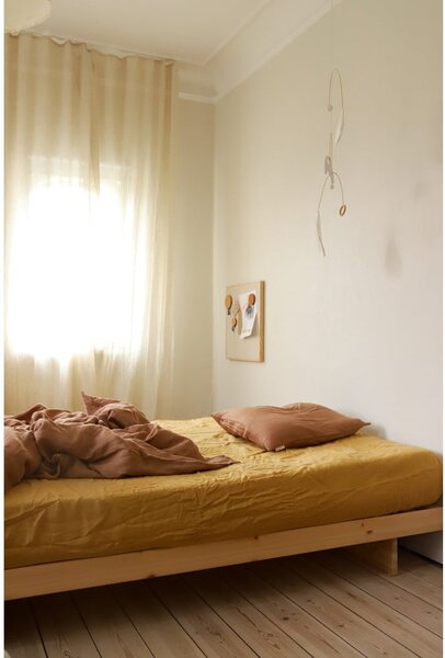 Naturalne łóżko dwuosobowe z litego drewna sosnowego 160x200 cm Kanso – Karup Design