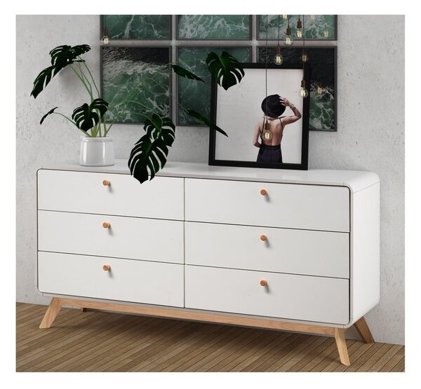 Biała niska komoda 150x74 cm Caitlin – Støraa