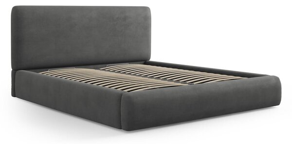 Szare tapicerowane łóżko dwuosobowe ze schowkiem i stelażem 160x200 cm Colonel – Cosmopolitan Design