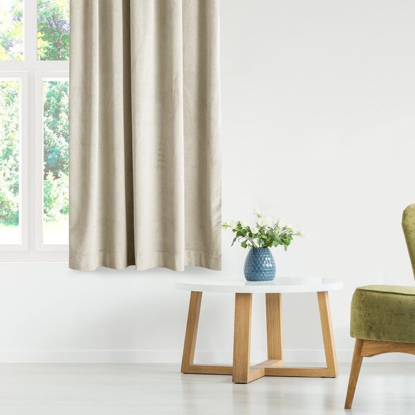 Beżowa aksamitna zasłona częściowo zaciemniająca (dimout) 140x245 cm Eyelets – Restilo