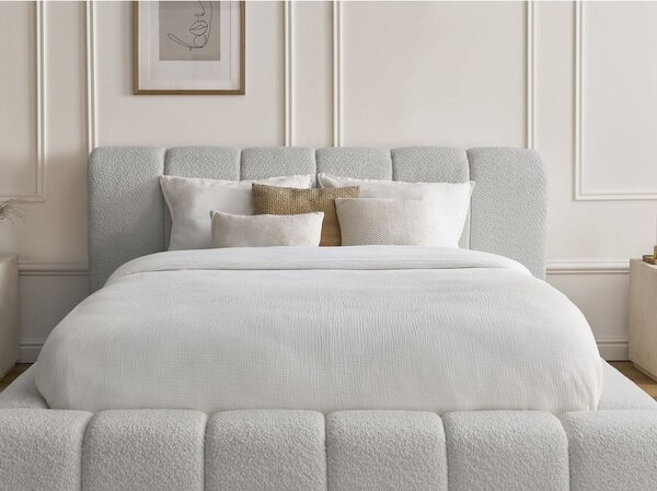 Jasnoszare tapicerowane łóżko dwuosobowe ze schowkiem ze stelażem 180x200 cm Denali – Bobochic Paris