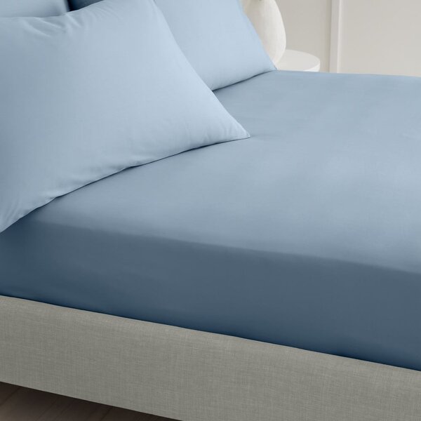 Niebieskie prześcieradło z perkalu bawełnianego z gumką 90x190 cm Cotton Percale – Bianca