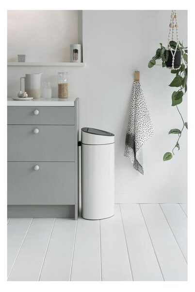 Biały stalowy kosz na śmieci otwierany na dotyk 40 l Touch Bin – Brabantia