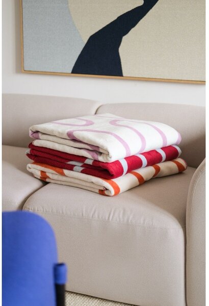 Czerwony koc 150x200 cm Swirl – noo.ma