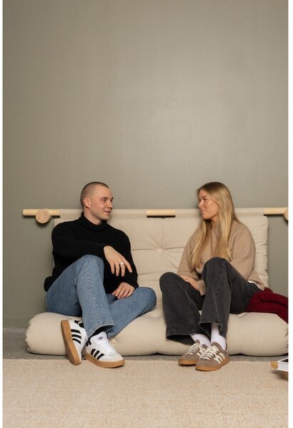 Zielona rozkładana sofa 135 cm Hooked – Karup Design