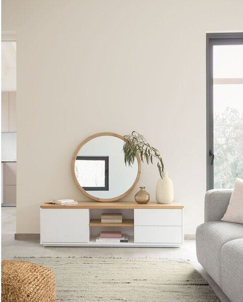 Biała szafka pod TV w dekorze dębu 150x44x36 cm Abilen – Kave Home