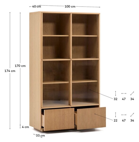 Witryna w dekorze dębu z drzwiami przesuwnymi w naturalnym kolorze 100x174x40 cm Helvine – Kave Home