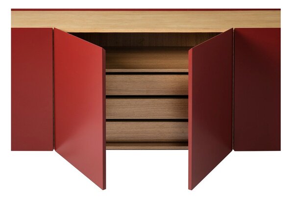 Czerwona niska komoda w dekorze dębu 165x78 cm Arista – Teulat