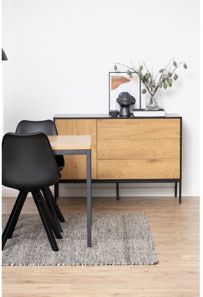 Czarno-naturalna niska komoda w dekorze dębu 120x82 cm Seaford – Actona