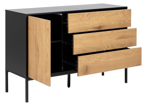 Czarno-naturalna niska komoda w dekorze dębu 120x82 cm Seaford – Actona