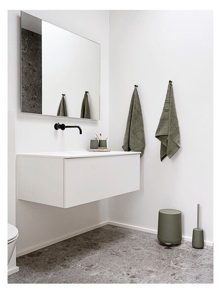 Zielona porcelanowa szczotka do WC Nova – Zone