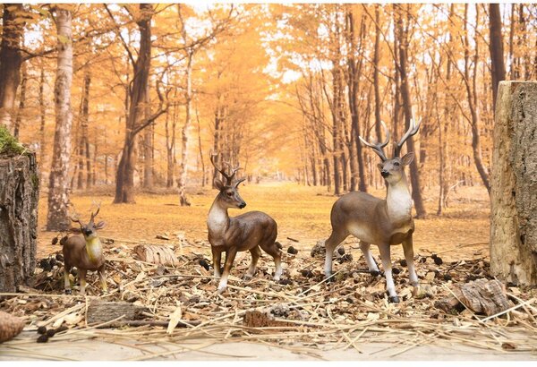 Figurka ogrodowa z żywicy polimerowej Deer – Esschert Design