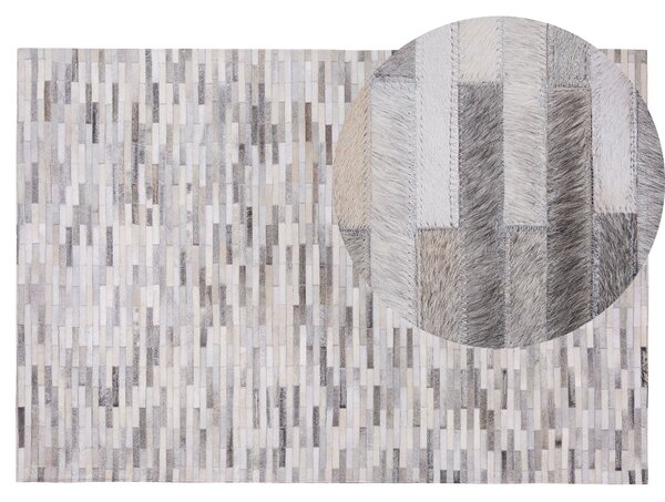 Skórzany dywan ręcznie tkany do salonu i sypialni 140 x 200 cm szary Ahilli Beliani