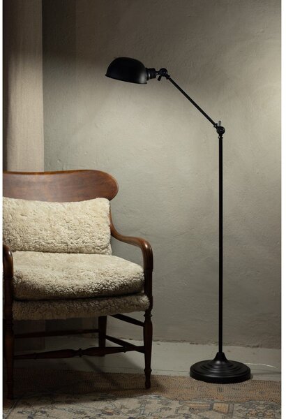 Czarna lampa stojąca (wysokość 143 cm) Portland – Markslöjd
