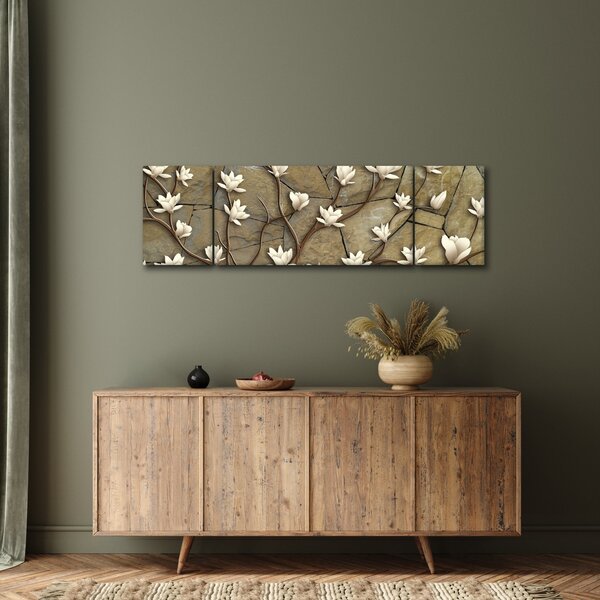 Obraz - Białe magnolie na murze kamiennym (170x50 cm)