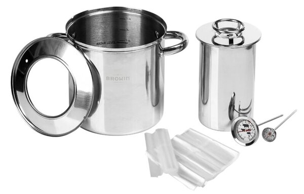 Szynkowar w płaszczu wodnym BROWIN 1,5kg 313016
