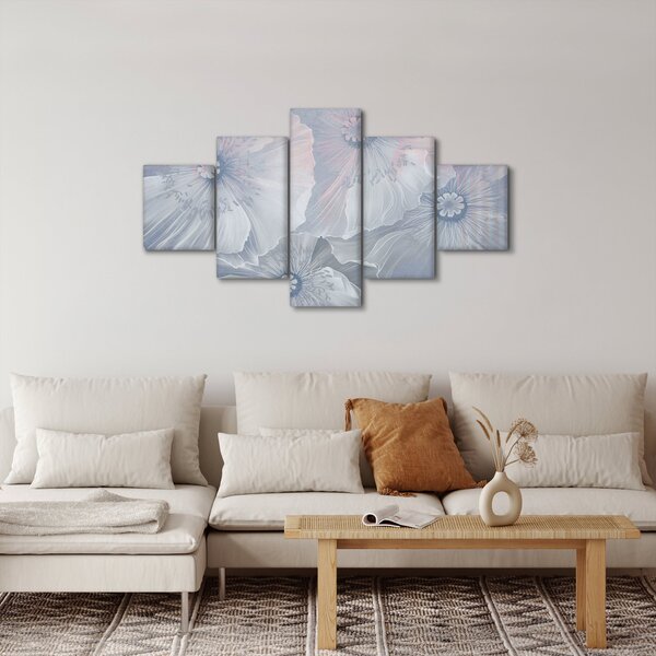 Obraz - Niebieskie kwiaty na ścianie (125x70 cm)