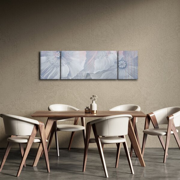 Obraz - Niebieskie kwiaty na ścianie (170x50 cm)