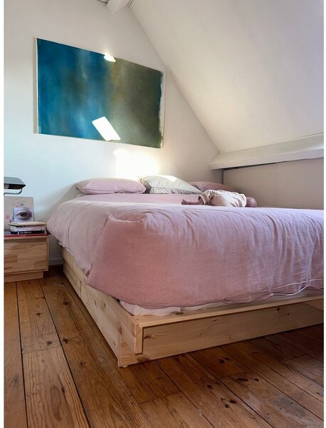 Naturalne łóżko z litego drewna sosnowego ze schowkiem i stelażem 90x200 cm Kanso – Karup Design