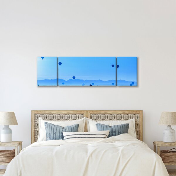 Obraz - Balony nad krajobrazem (170x50 cm)