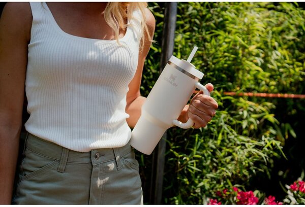 Jasnoróżowy termos ze słomką ze stali nierdzewnej 1,18 l Quencher H2.0 FlowState Tumbler Rose Quartz – Stanley