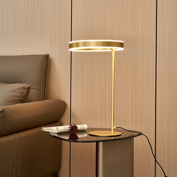 Lampa stołowa LED Yekta Lucande, możliwość ściemniania, mosiężny / złoty, salon / jadalnia, metal, design