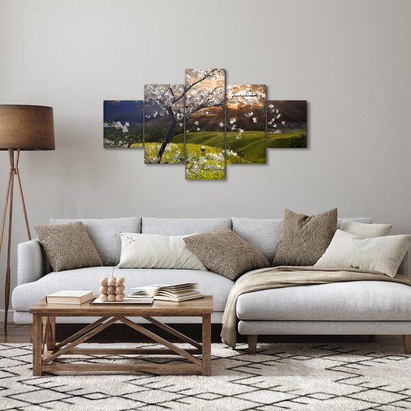 Obraz - Kwitnące drzewo w krajobrazie (125x70 cm)