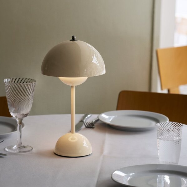 Lampa Stołowa &Tradition, Flowerpot VP9, ściemnialny, beżowy, salon, tworzywo sztuczne, design