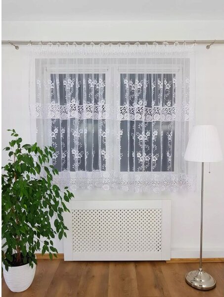 PiÄkna firana z markizety zdobiona podwÃ³jnÄ gipiurÄ 400x160cm
