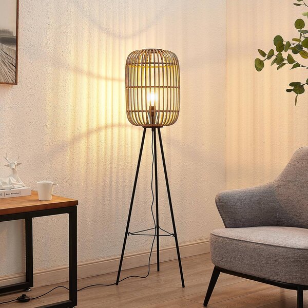 Lampa stojąca Canyana Lindby, jasne drewno, salon / jadalnia, drewno, dworkowy / rustykalny