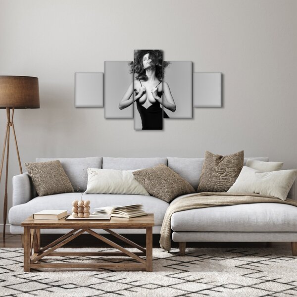Obraz kobiety w czarnej sukience (125x70 cm)