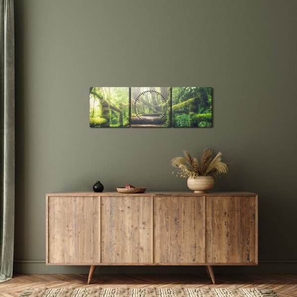 Obraz - drewniane schody w lesie (z zegarem) (90x30 cm)