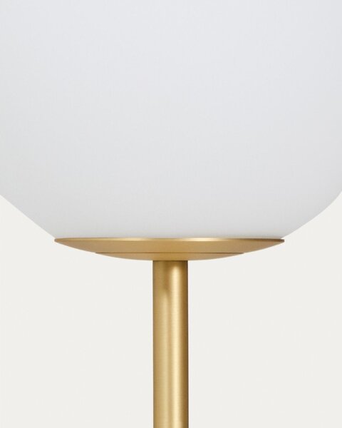 Biała/w kolorze złota lampa stojąca ze szklanym kloszem (wysokość 155 cm) Brisia – Kave Home