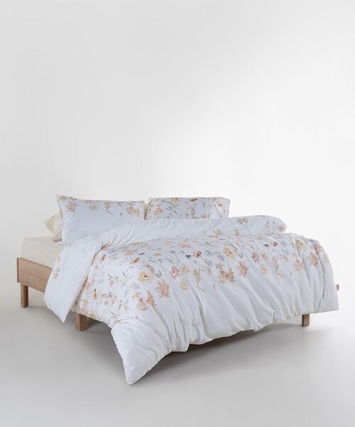 Biała pościel dwuosobowa z satyny bawełnianej 240x220 cm Ivory Garden Floral – Mila Home Luxury