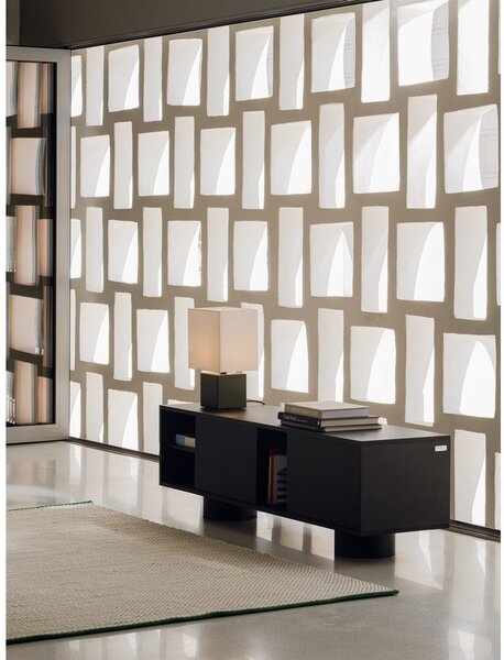 Czarna szafka pod TV 160x48x42 cm Taro – noo.ma