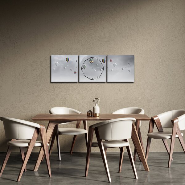 Obraz - Balony nad ceglaną ścianą (z zegarem) (90x30 cm)