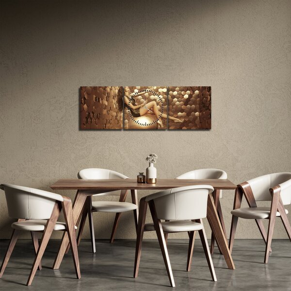 Obraz kobiety w złotym pokoju (z zegarem) (90x30 cm)