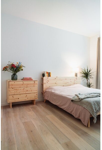 Brązowe łóżko dwuosobowe z drewna sosnowego ze stelażem 160x200 cm Retreat – Karup Design