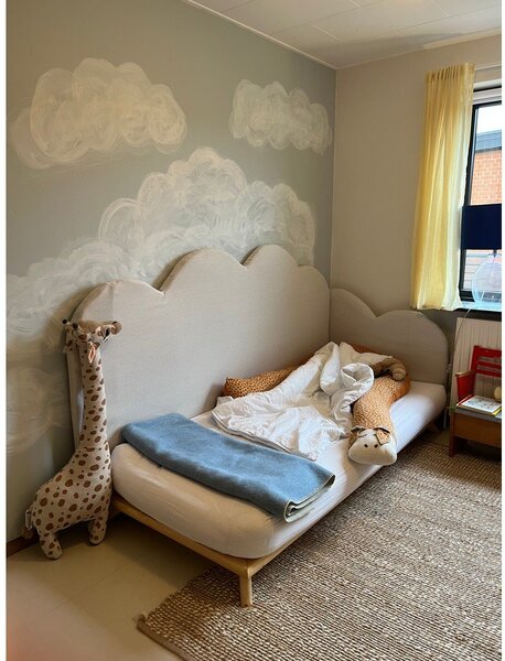 Łóżko jednoosoobowe z drewna sosnowego ze stelażem 90x200 cm Senza – Karup Design