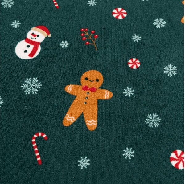 Prześcieradło z mikropluszu SNOWMAN AND GINGERBREAD 90x200 cm zielone