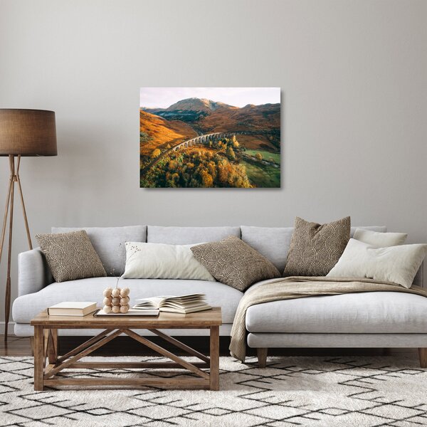Obraz na szkle mostu w szkockiej dolinie (70x50 cm)