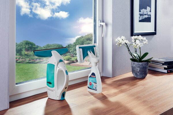Spryskiwacz do okien Micro Duo ze płynem do czyszczenia szyb 500 ml LEIFHEIT 51165