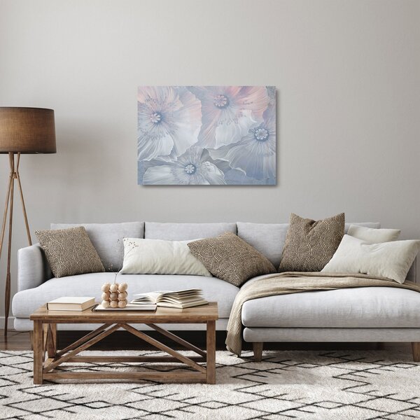 Obraz na szkle - Niebieskie kwiaty na ścianie (70x50 cm)